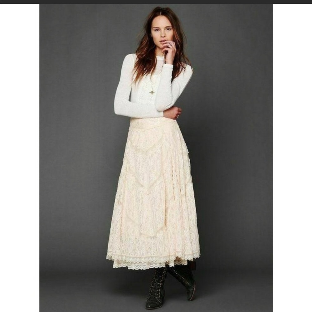 Free People Annie Oakley Rare Lace Maxi Skirt Small Victorian Cream Western